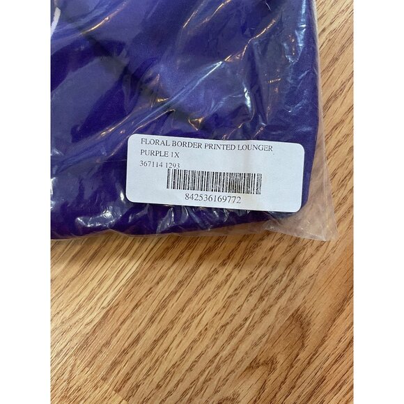 NWT Sawyer creek floral Border print Lounger Purple Size 1X - Picture 3 of 5